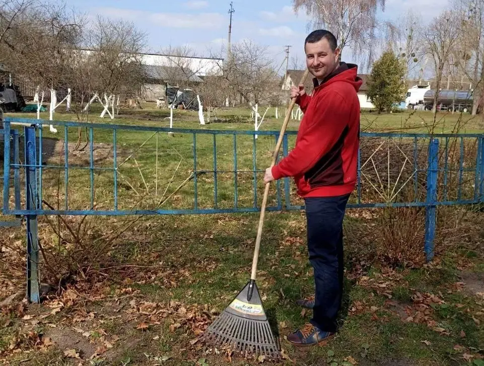 Масштабне весняне прибирання: громада навела лад у місті
