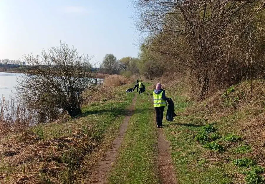 Масштабне весняне прибирання: громада навела лад у місті