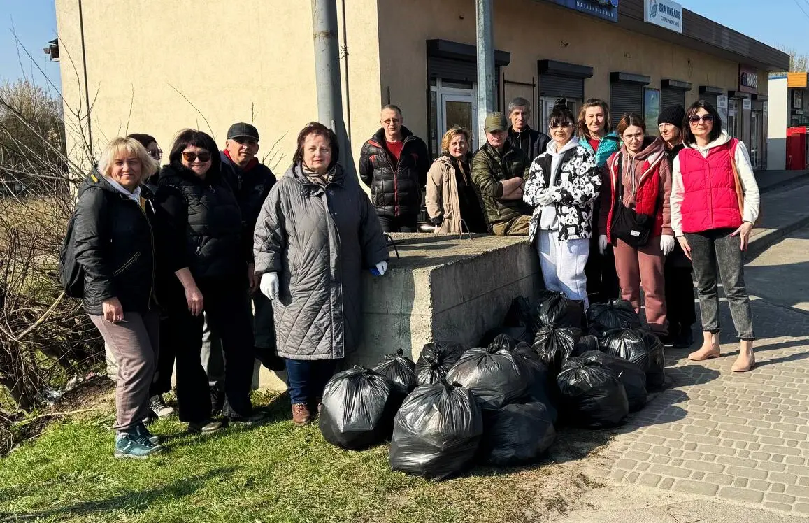 Масштабне весняне прибирання: громада навела лад у місті