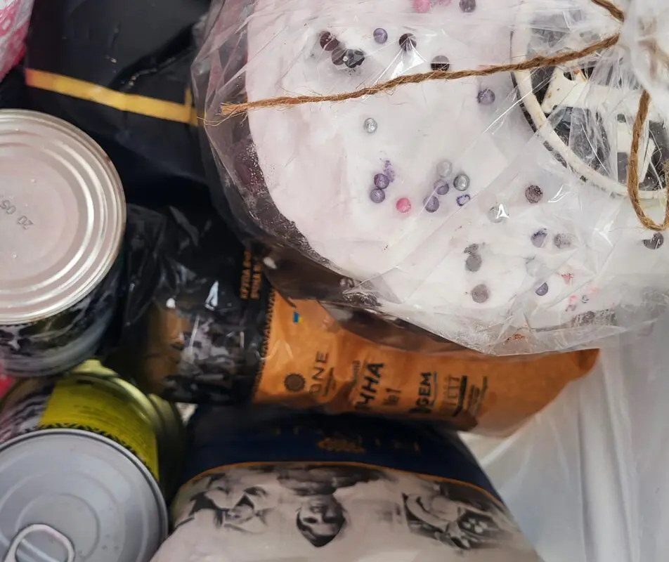 Ковель: 56 підопічних відділення соцдопомоги отримали великодні набори