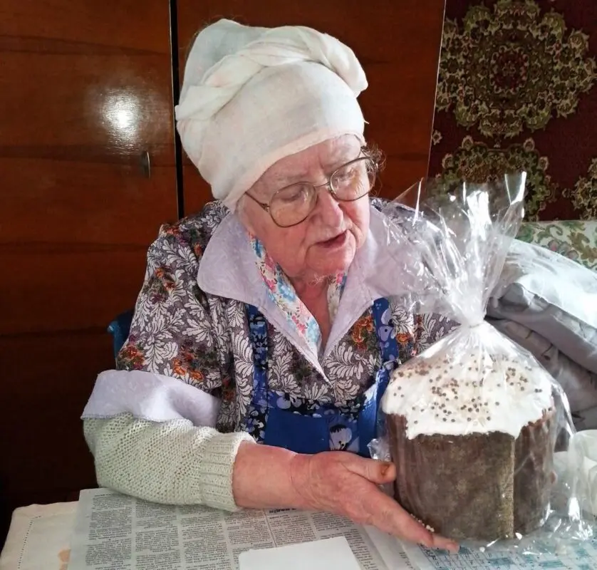 Ковель: 56 підопічних відділення соцдопомоги отримали великодні набори