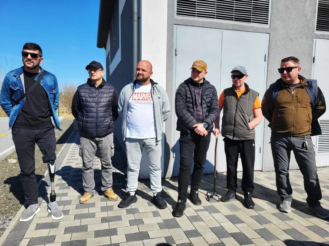 Німецькі партнери передали Ковелю спецтранспорт та сонячні панелі