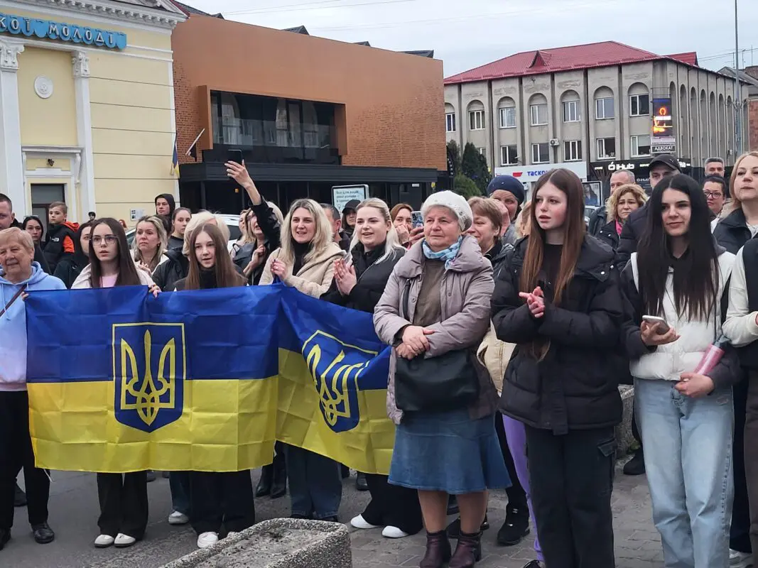 Ковель зустрів Героя: Максим Муха повернувся з полону