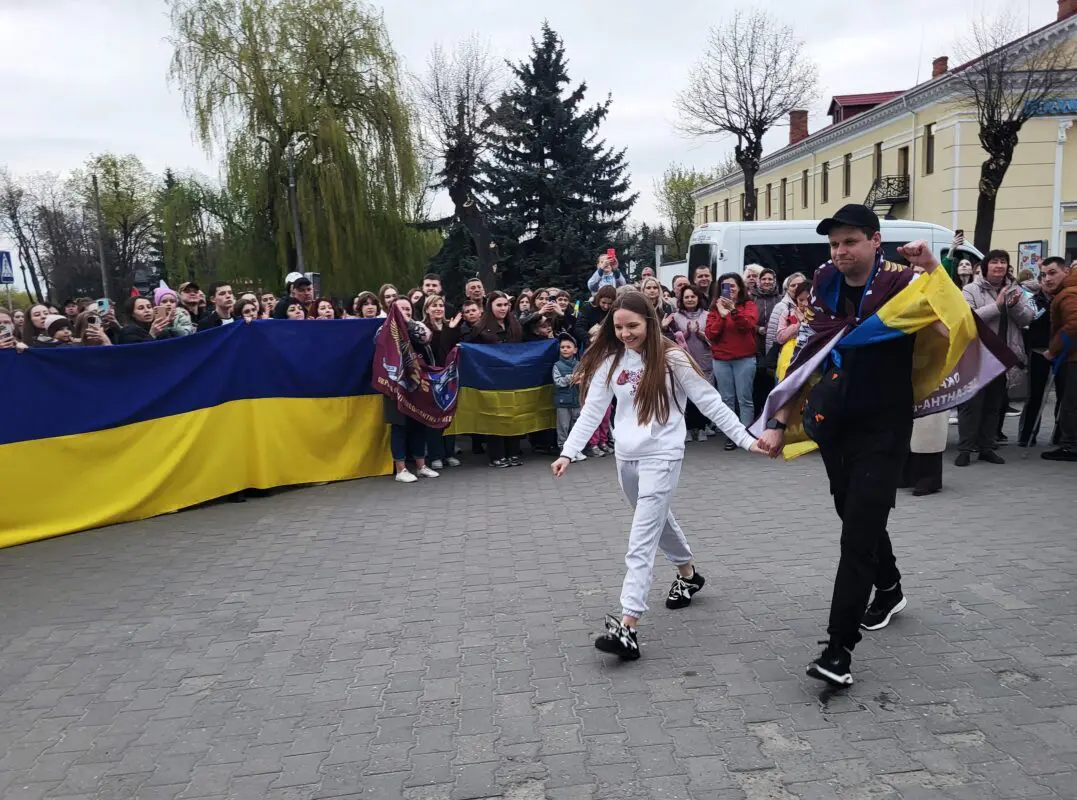 Ковель зустрів Героя: Максим Муха повернувся з полону