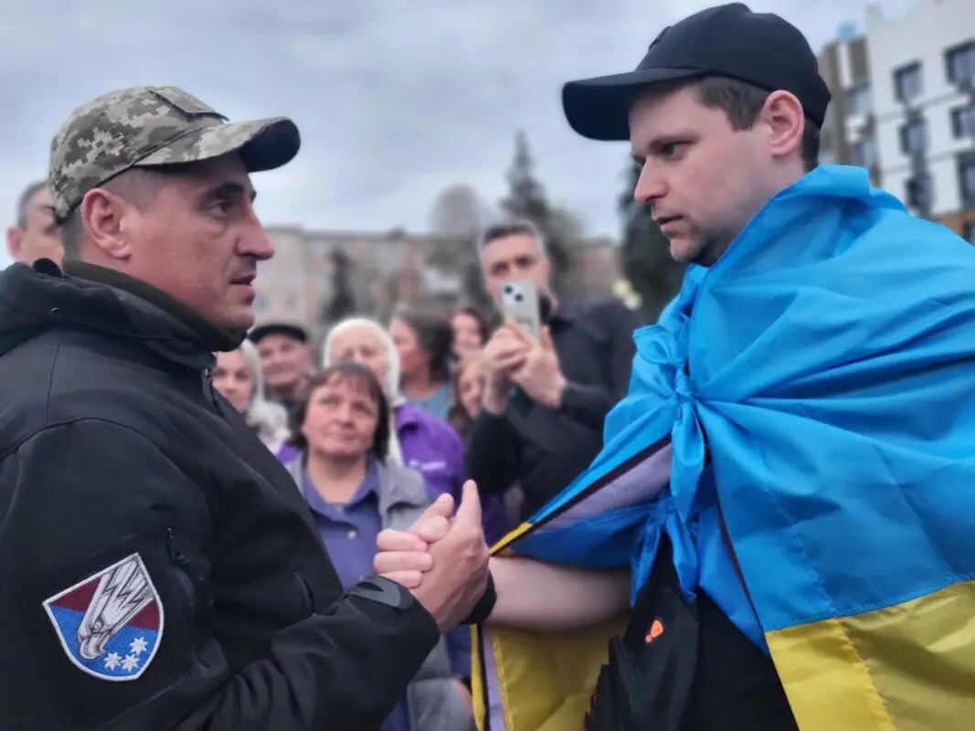 Ковель зустрів Героя: Максим Муха повернувся з полону