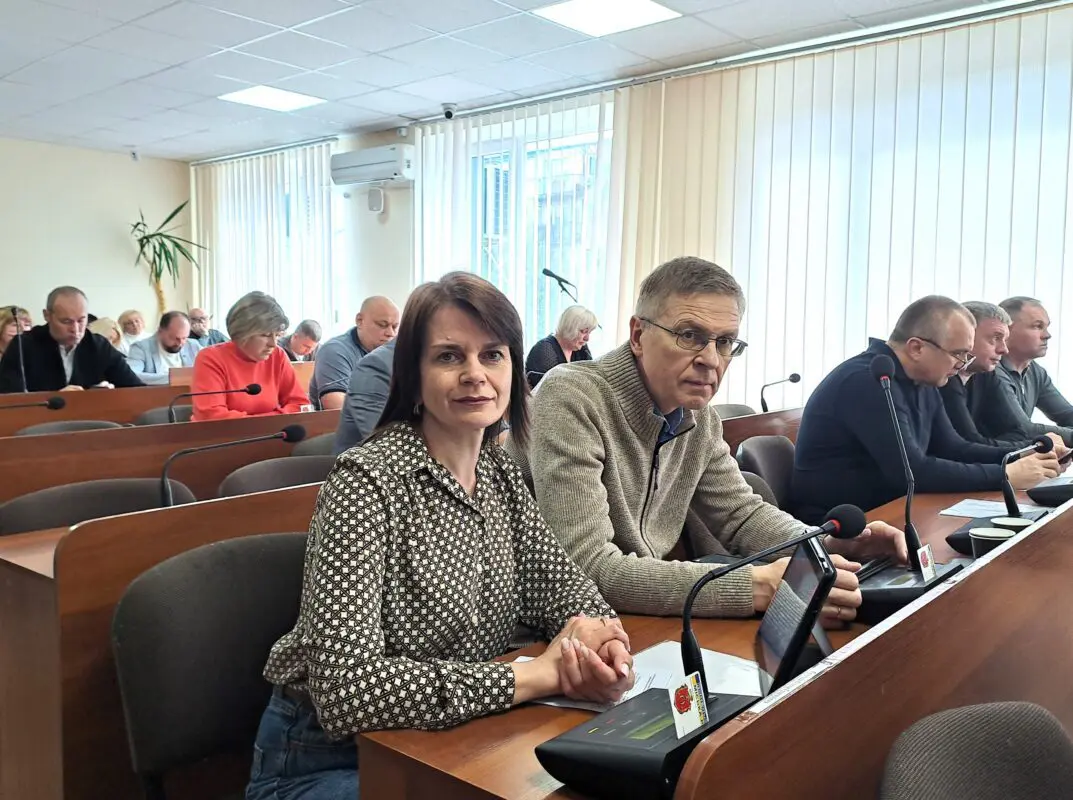 Міська рада внесла зміни до бюджету: пріоритети – оборона та освіта