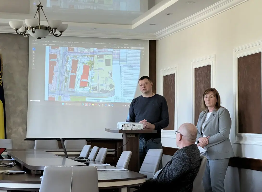 У Ковелі обговорили будівництво багатоповерхівки на бульварі Лесі Українки