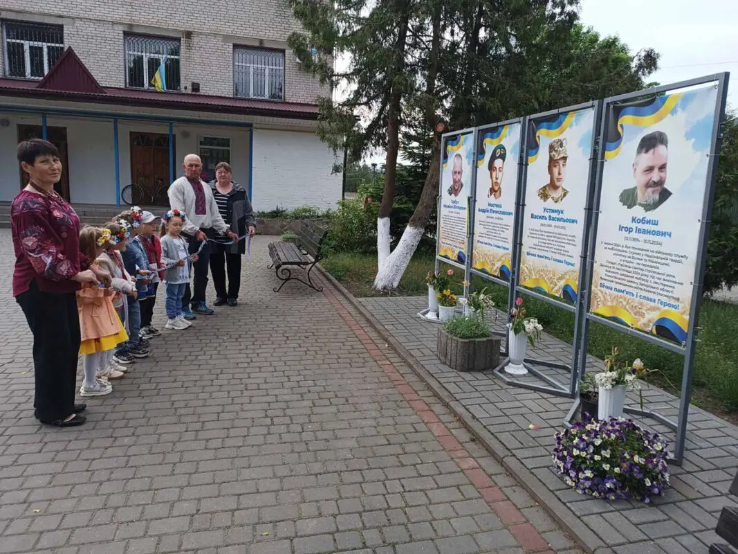 Ковель вшанував Героїв та згадав 12-ту річницю Волноваської трагедії