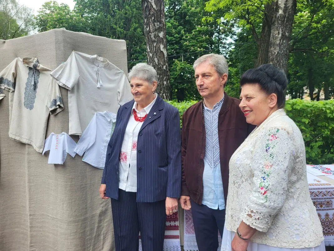 День вишиванки: Ковель відзначив 20-річчя свята єднання