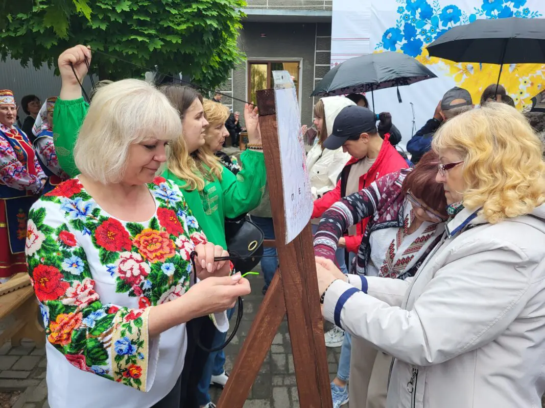 День вишиванки: Ковель відзначив 20-річчя свята єднання