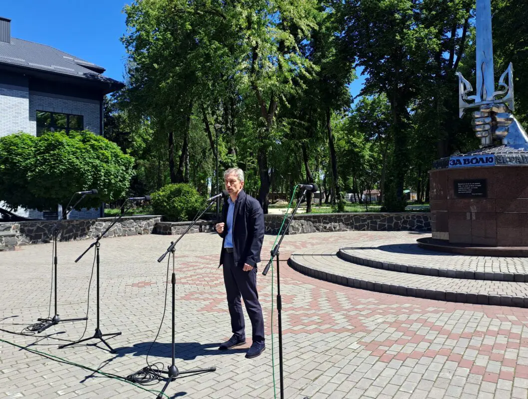Ковель вшанував Героїв та згадав 12-ту річницю Волноваської трагедії