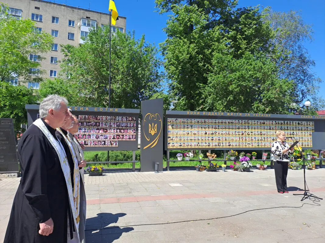 Ковель вшанував Героїв та згадав 12-ту річницю Волноваської трагедії