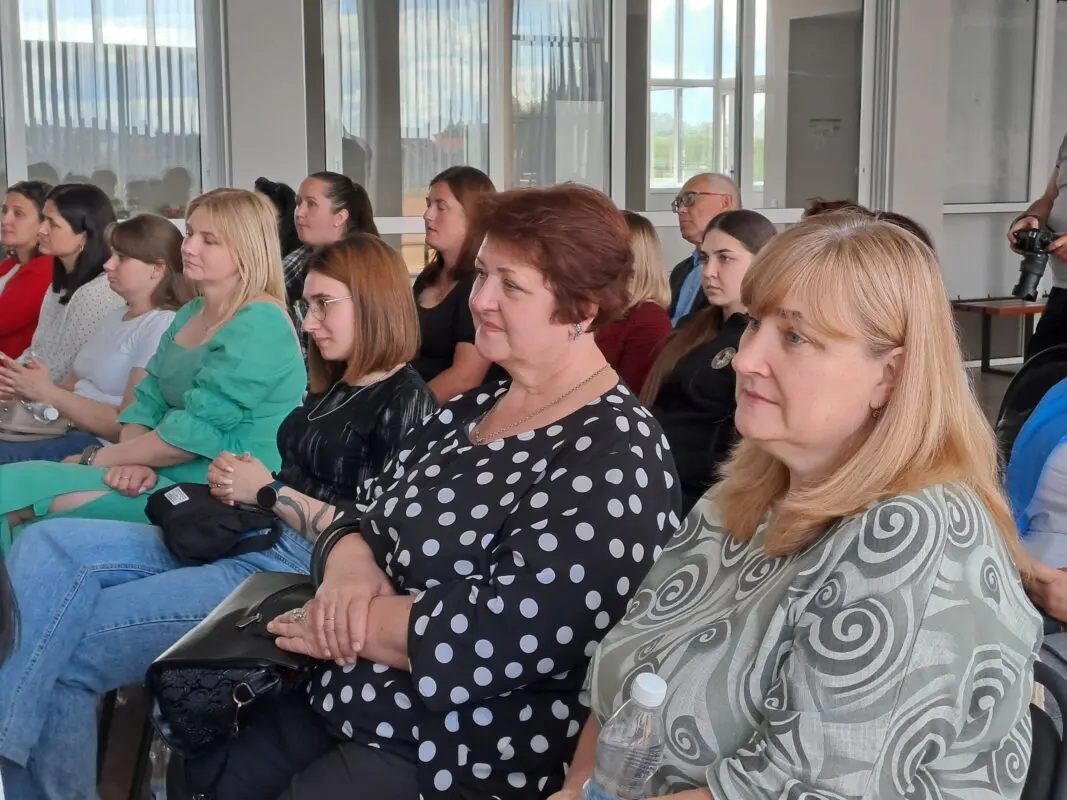 Транскордонний центр зібрав громаду для підтримки дітей-сиріт