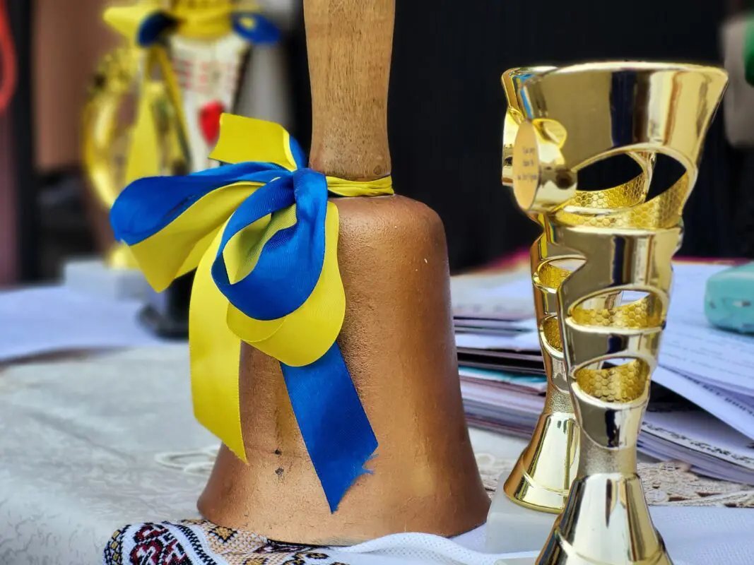Останній дзвоник у Ковелі: понад 670 випускників попрощалися зі школою
