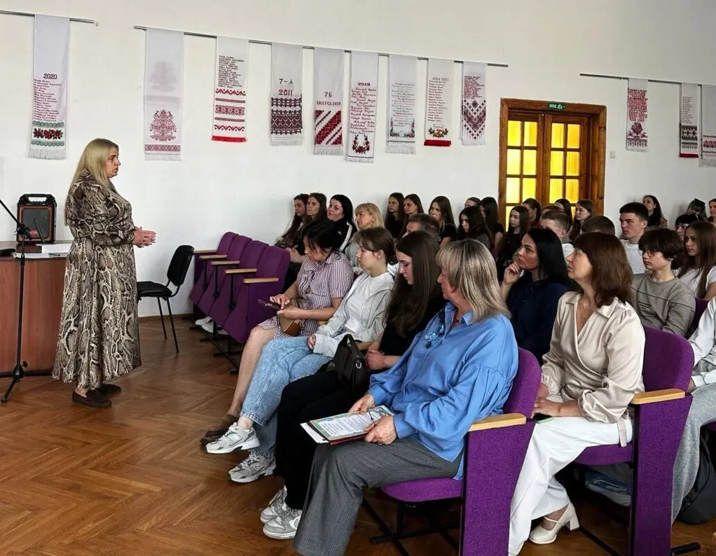 Ліцей Пчілки: від дня відкритих дверей до збору на ЗСУ