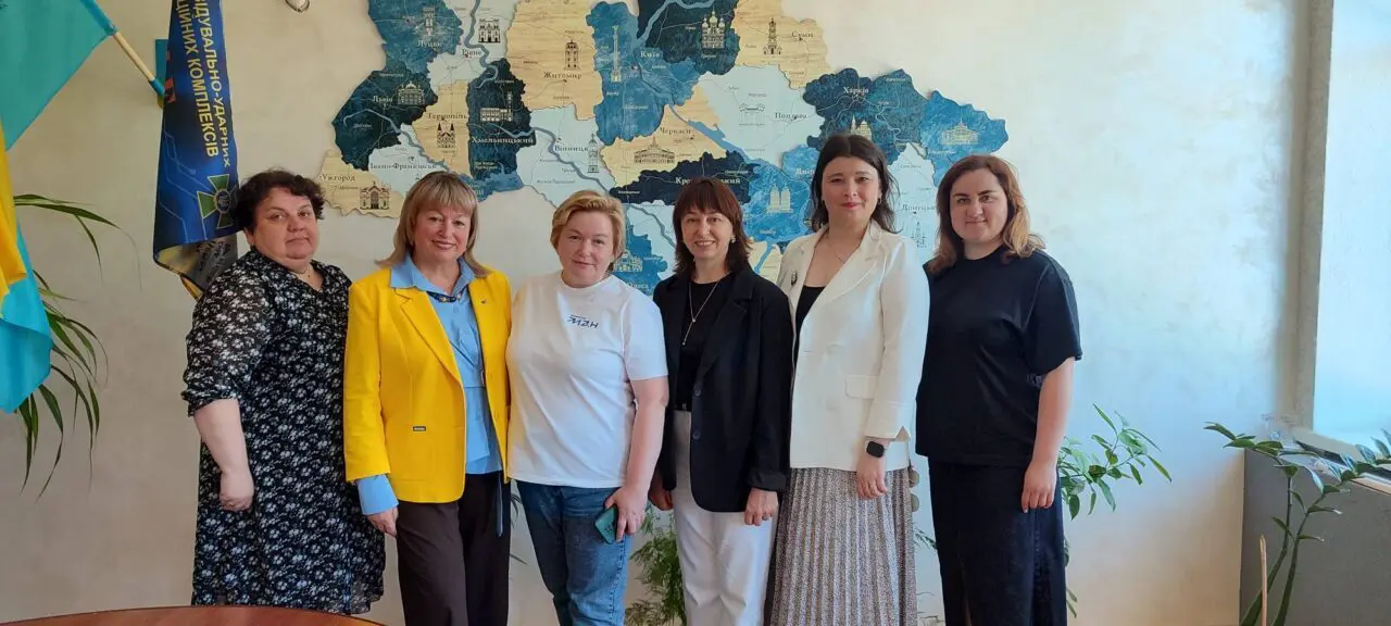 «Науковий пікнік» у Ліцеї №1: волинські ВНЗ та МАН занурили учнів у світ відкриттів