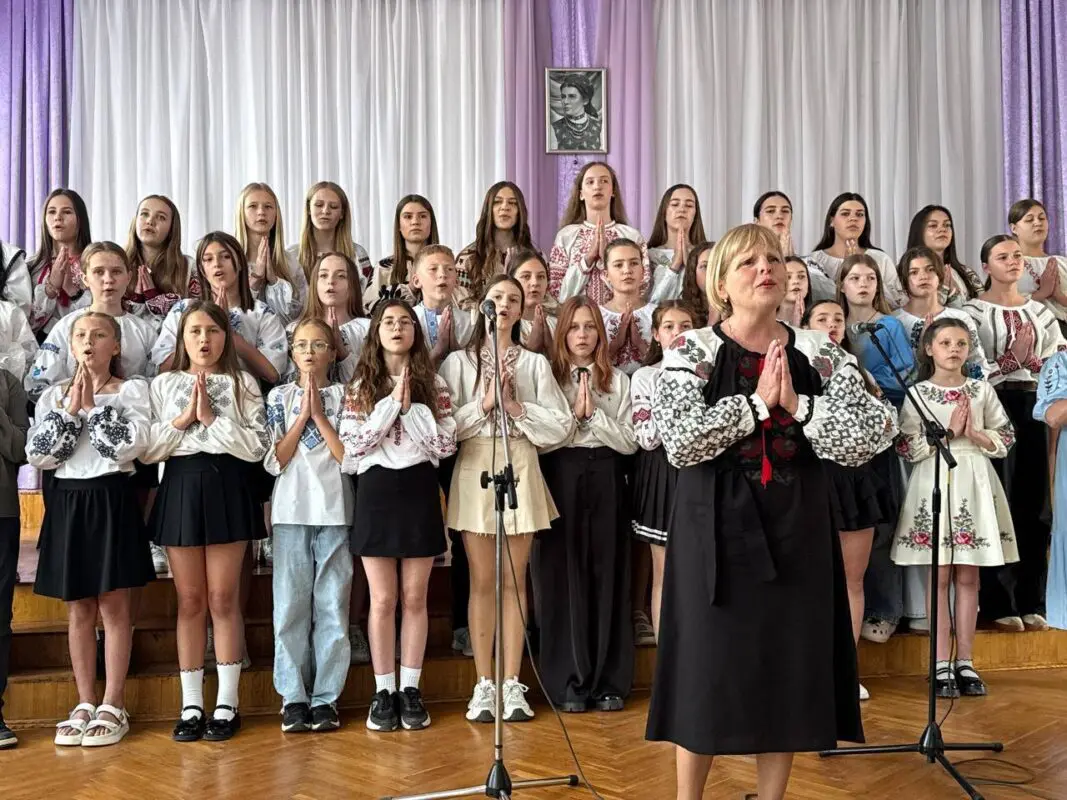 Ліцей Пчілки: від дня відкритих дверей до збору на ЗСУ