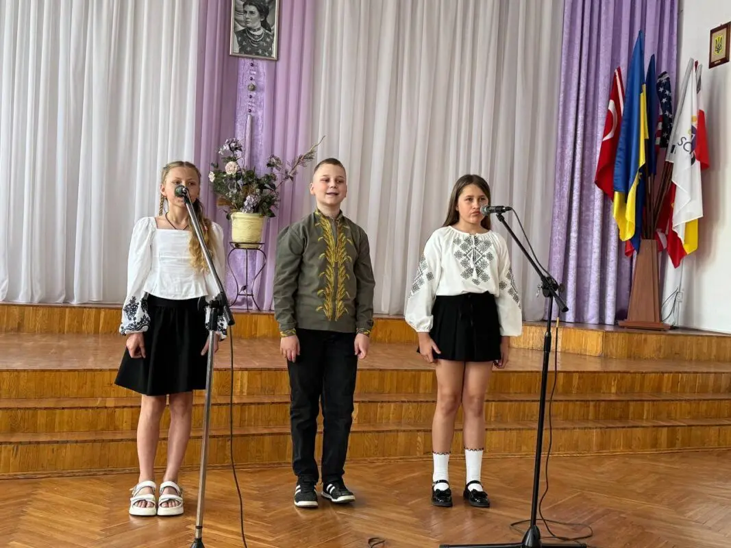 Ліцей Пчілки: від дня відкритих дверей до збору на ЗСУ