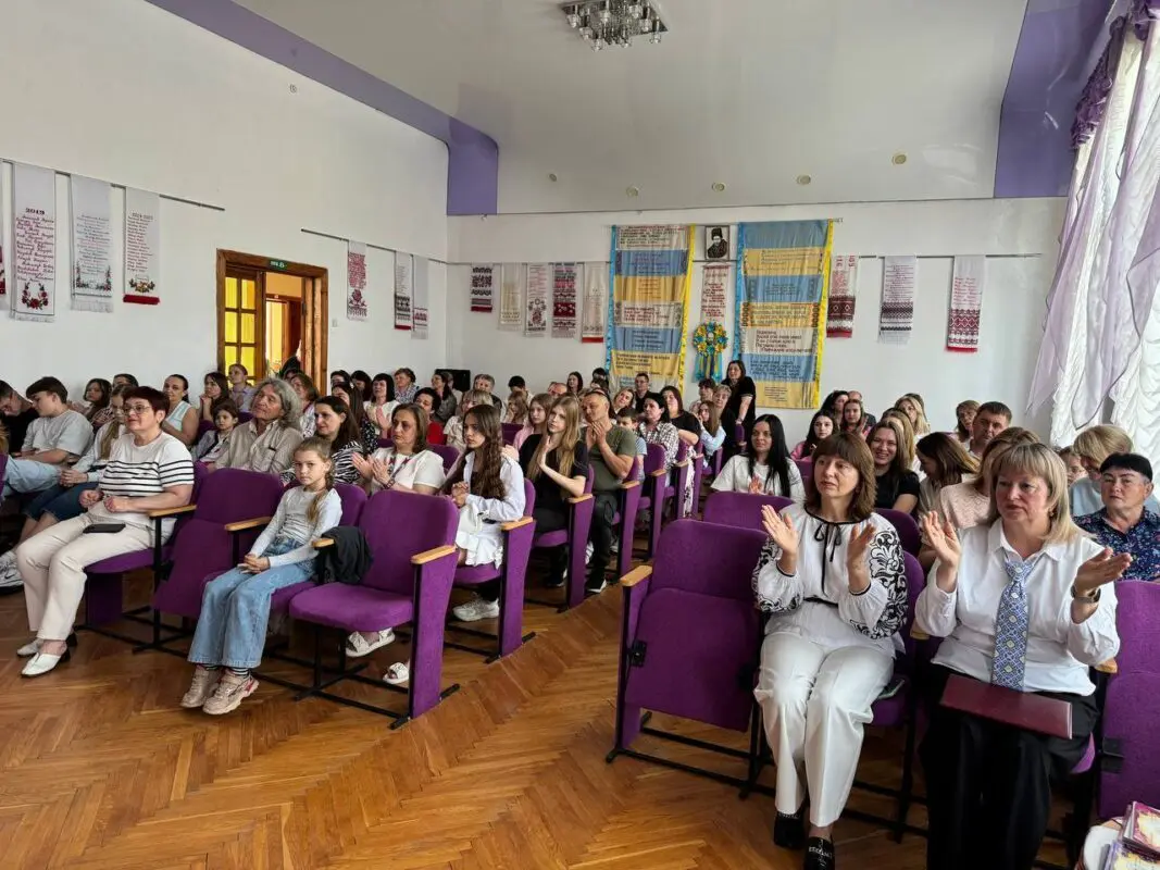 Ліцей Пчілки: від дня відкритих дверей до збору на ЗСУ