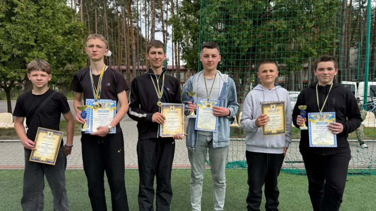 Юні авіамоделісти Волині змагалися у Ковелі: визначено переможців