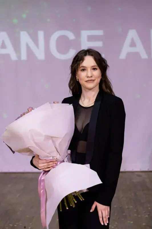 Школа «Dance art» зібрала 50 тисяч гривень для ЗСУ на дебютному концерті