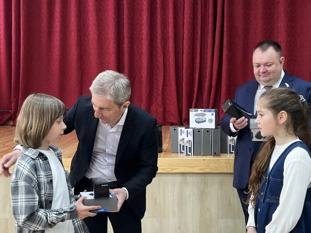 Ліцей №12 у Ковелі провів конкурс дитячих малюнків про енергетичну сталість