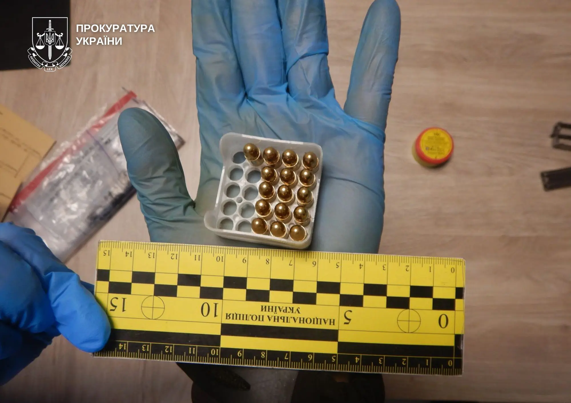 Підозра у збуті зброї в Нововолинськ: затримано жителя Хмельницького