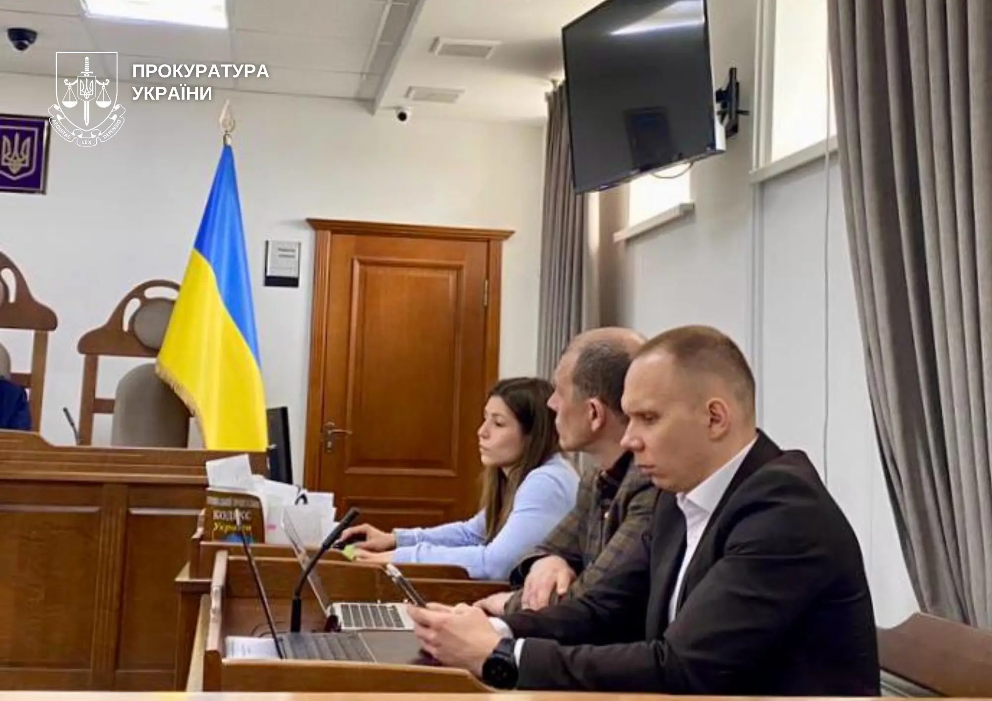 Чиновник Луцької міськради підозрюється у хабарі 30 тисяч доларів