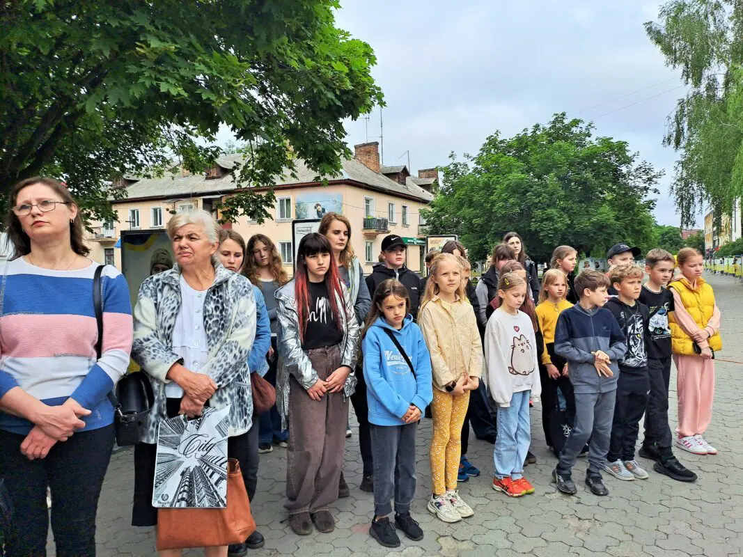 В Україні вшановують пам'ять 707 загиблих дітей: реквієм у Ковелі
