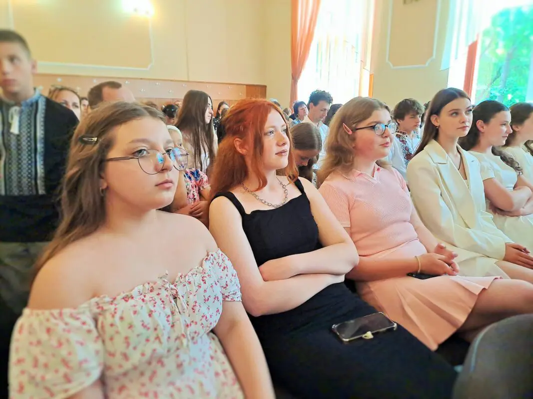 У Ковелі 73 випускники школи мистецтв отримали свідоцтва про освіту