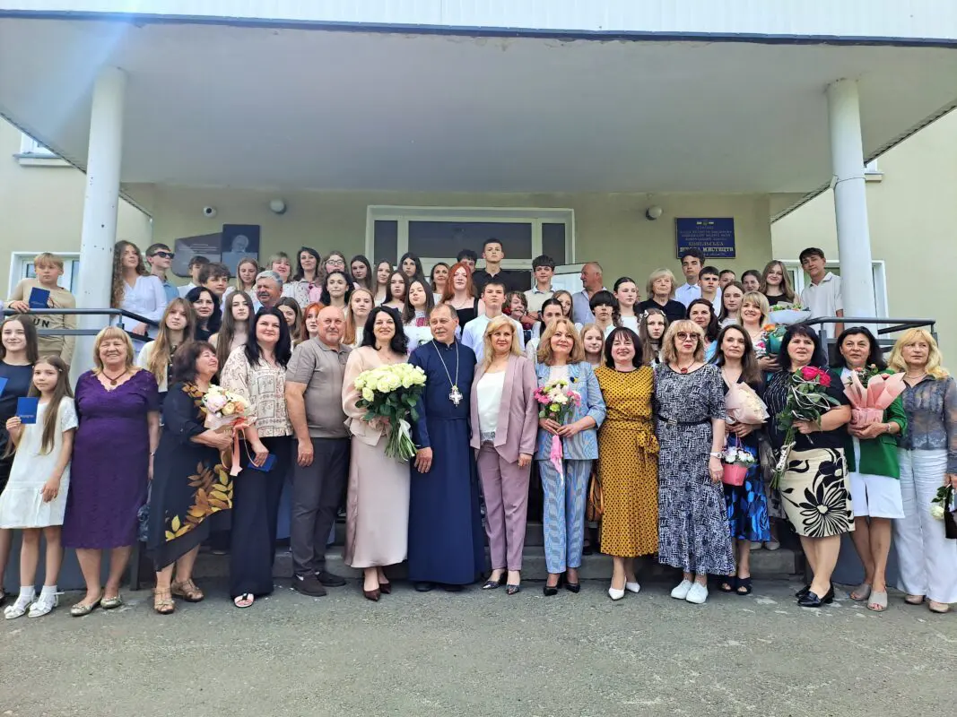 У Ковелі 73 випускники школи мистецтв отримали свідоцтва про освіту