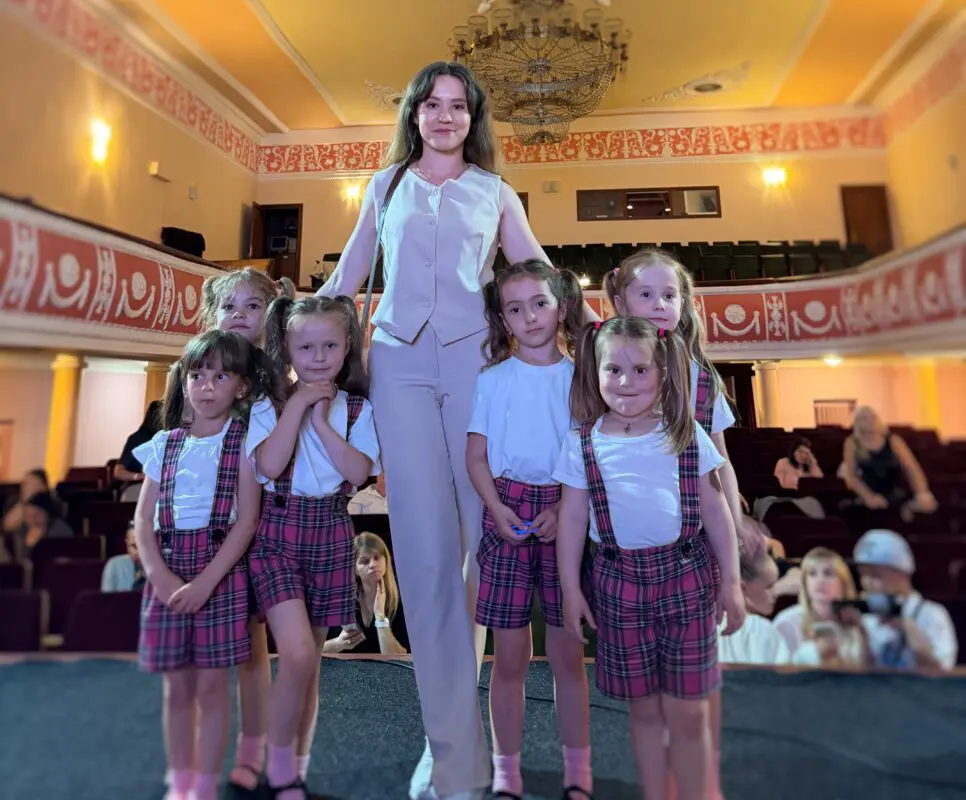 Ковельська “Dance art” тріумфувала на “Злата Фест” у Луцьку: Гран-прі та три перших місця