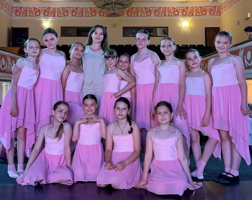 Ковельська “Dance art” тріумфувала на “Злата Фест” у Луцьку: Гран-прі та три перших місця