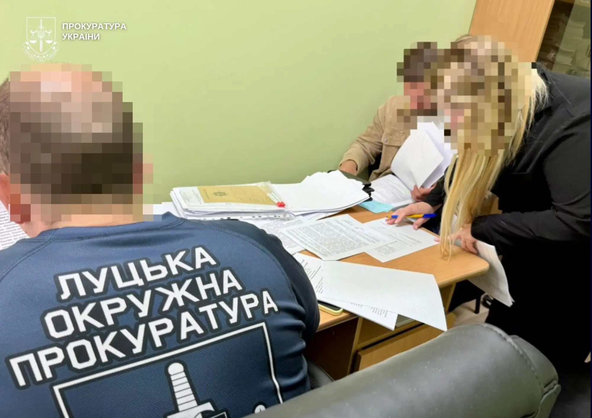 У Луцьку двом працівницям ліцею повідомили про підозру через фіктивне працевлаштування