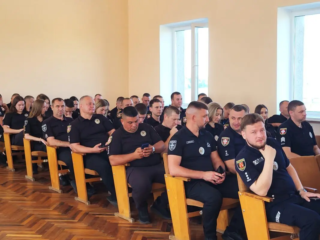 У Ковелі привітали поліцейських з професійним святом та нагородили кращих