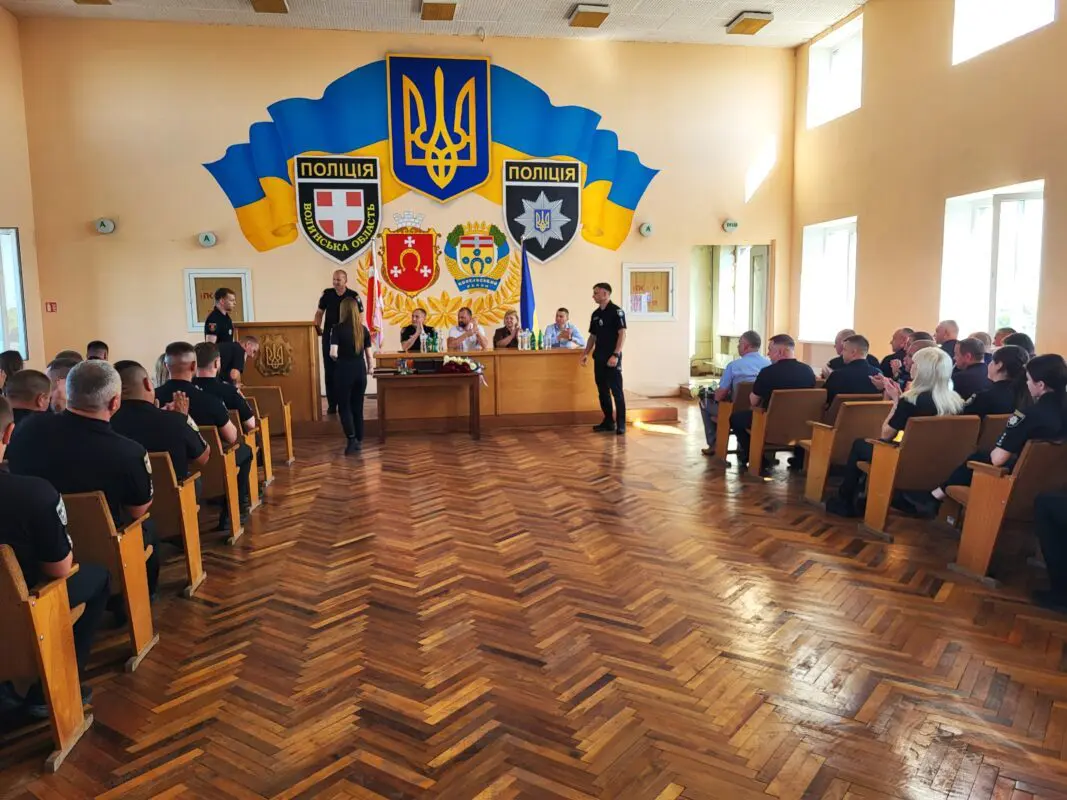 У Ковелі привітали поліцейських з професійним святом та нагородили кращих