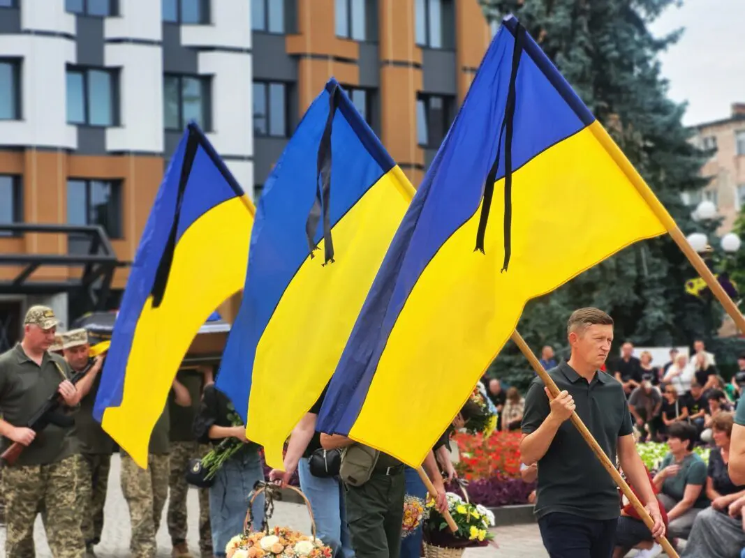 Ковельщина попрощалася з воїном Віталієм Мартинюком, який загинув на Харківщині