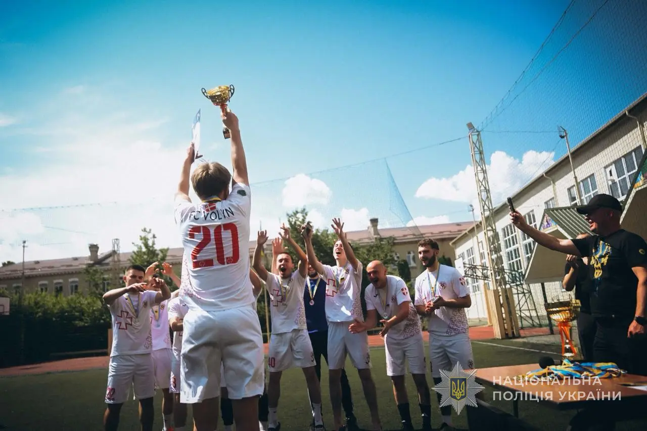 Волинські поліцейські провели чемпіонат з мініфутболу: Ковельське РУП – у трійці призерів