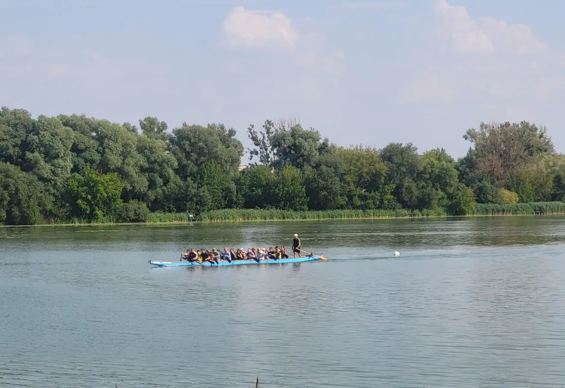 Ковельські ветерани вперше опанували парадрагон з чемпіоном світу Дмитром Назаруком