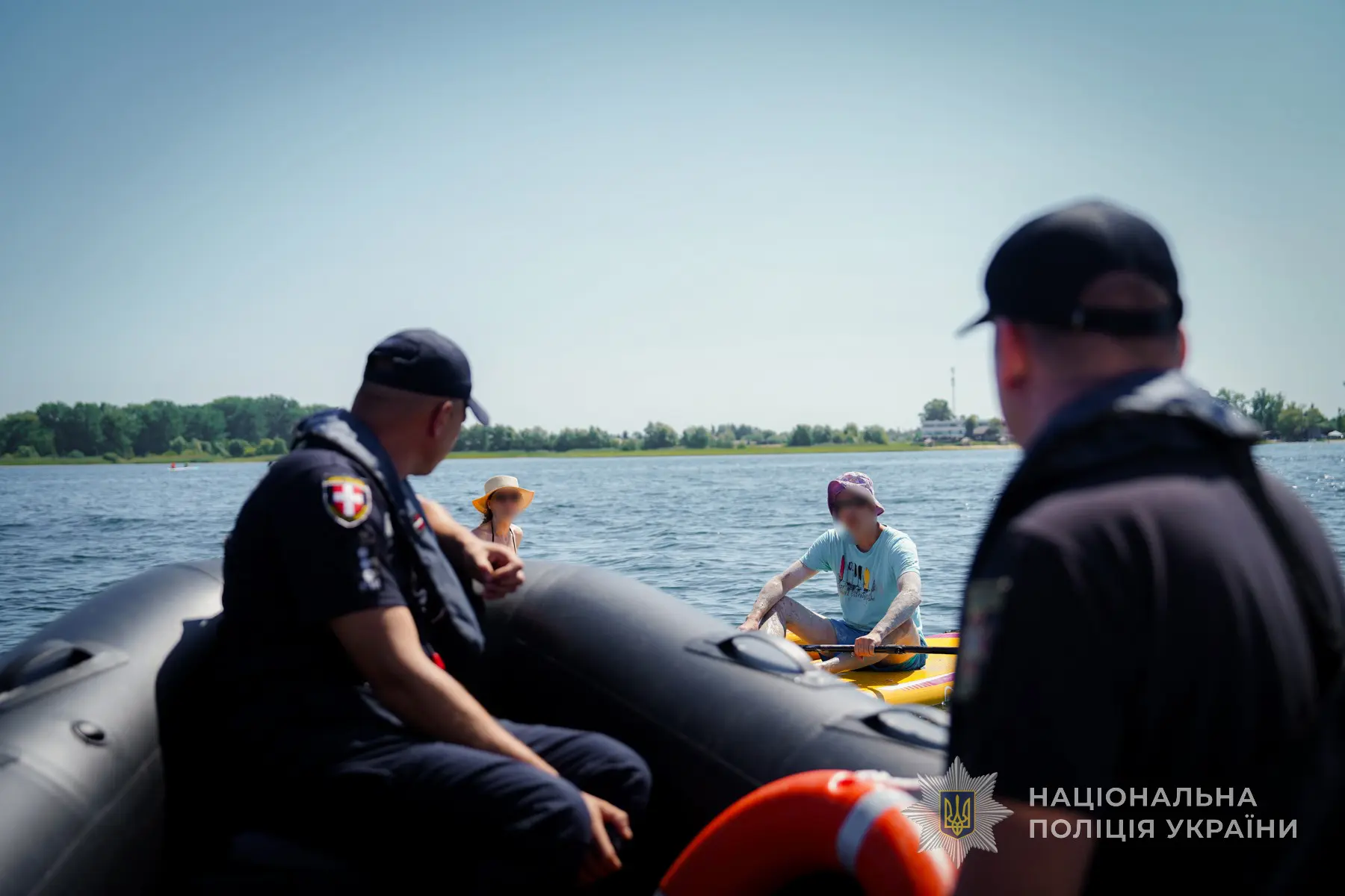 Водна поліція Ковельського району патрулює Світязь: що бачить та фіксує