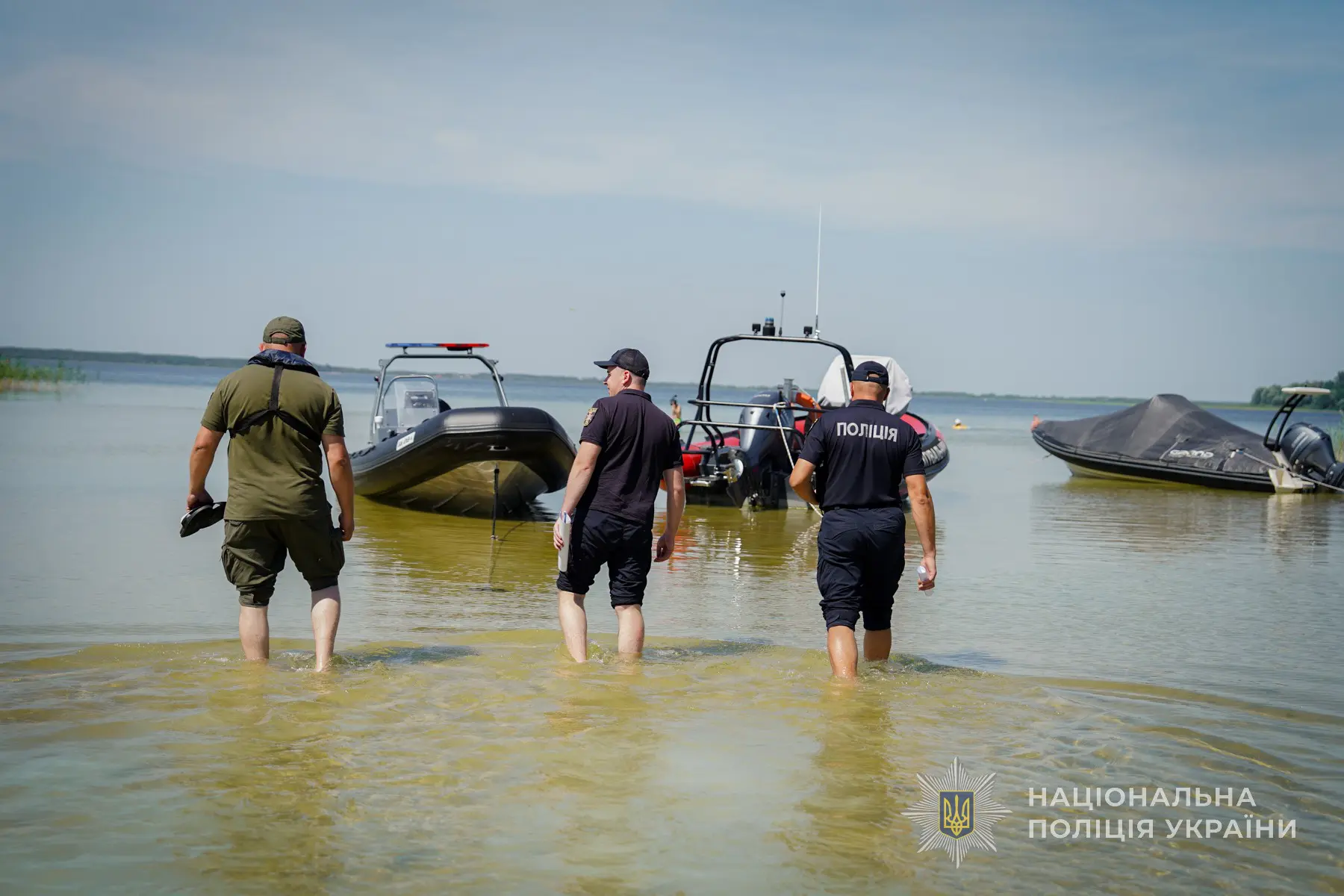 Водна поліція Ковельського району патрулює Світязь: що бачить та фіксує