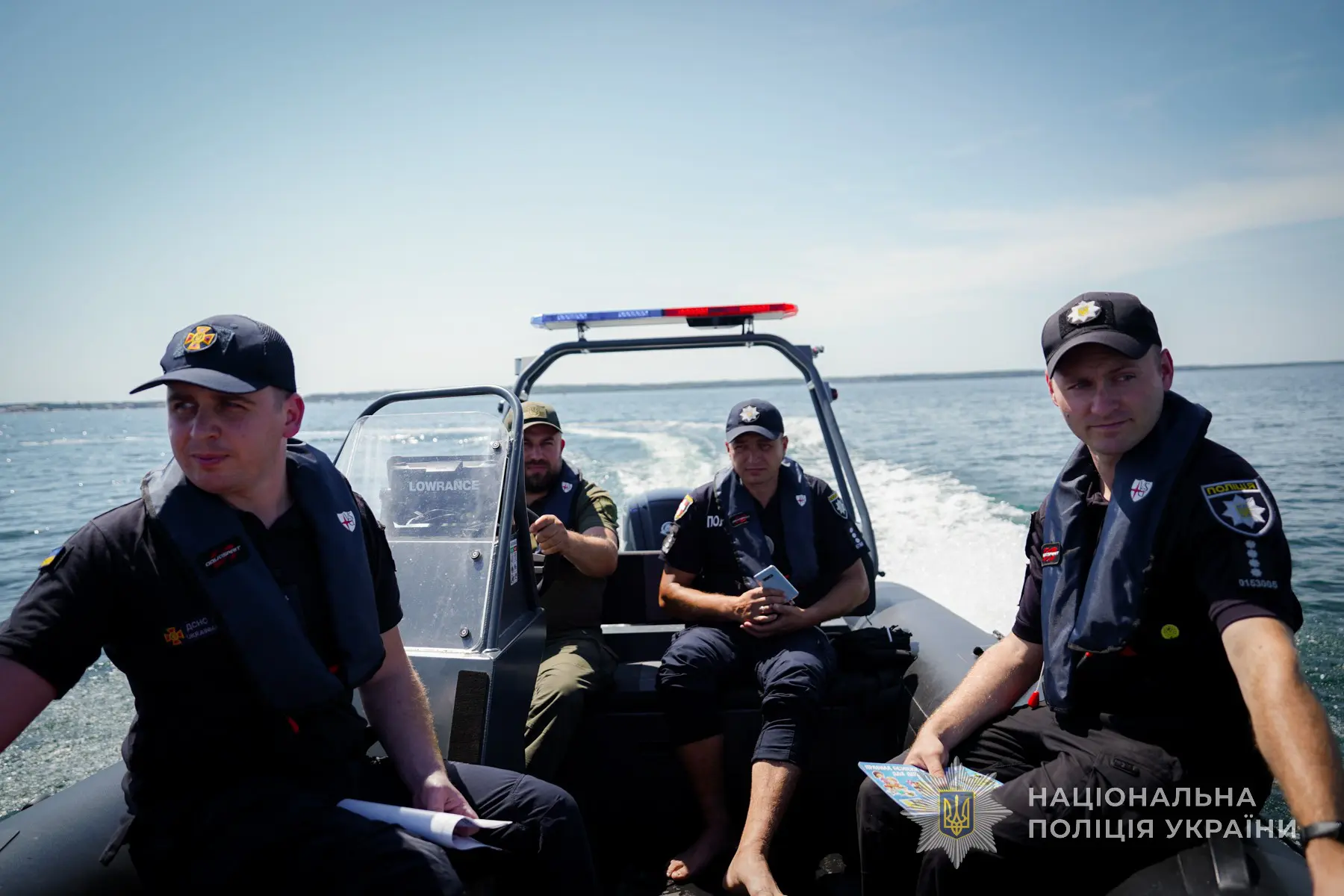 Водна поліція Ковельського району патрулює Світязь: що бачить та фіксує