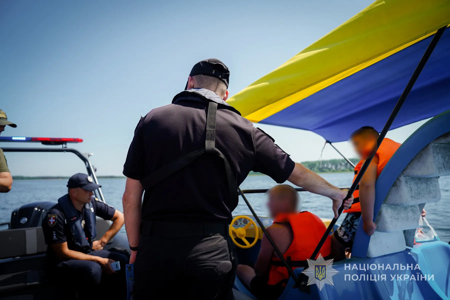 Водна поліція Ковельського району патрулює Світязь: що бачить та фіксує